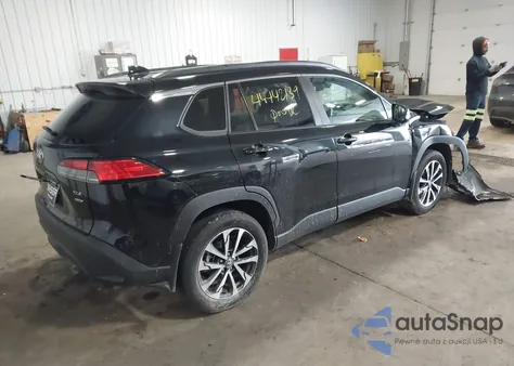 2025 Toyota Corolla Cross Xle z USA, uszkodzony, nr VIN 7MUDAABG9SV120304